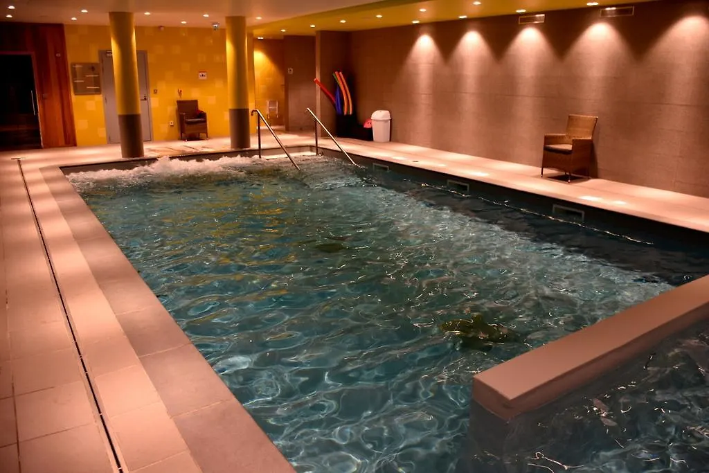 Domitys - Le Castel Du Val Hotel Perignat-les-Sarlieve Apartment