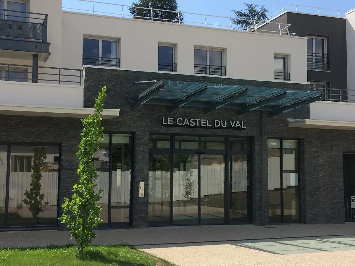 Apartment Domitys - Le Castel Du Val Hotel Perignat-les-Sarlieve France